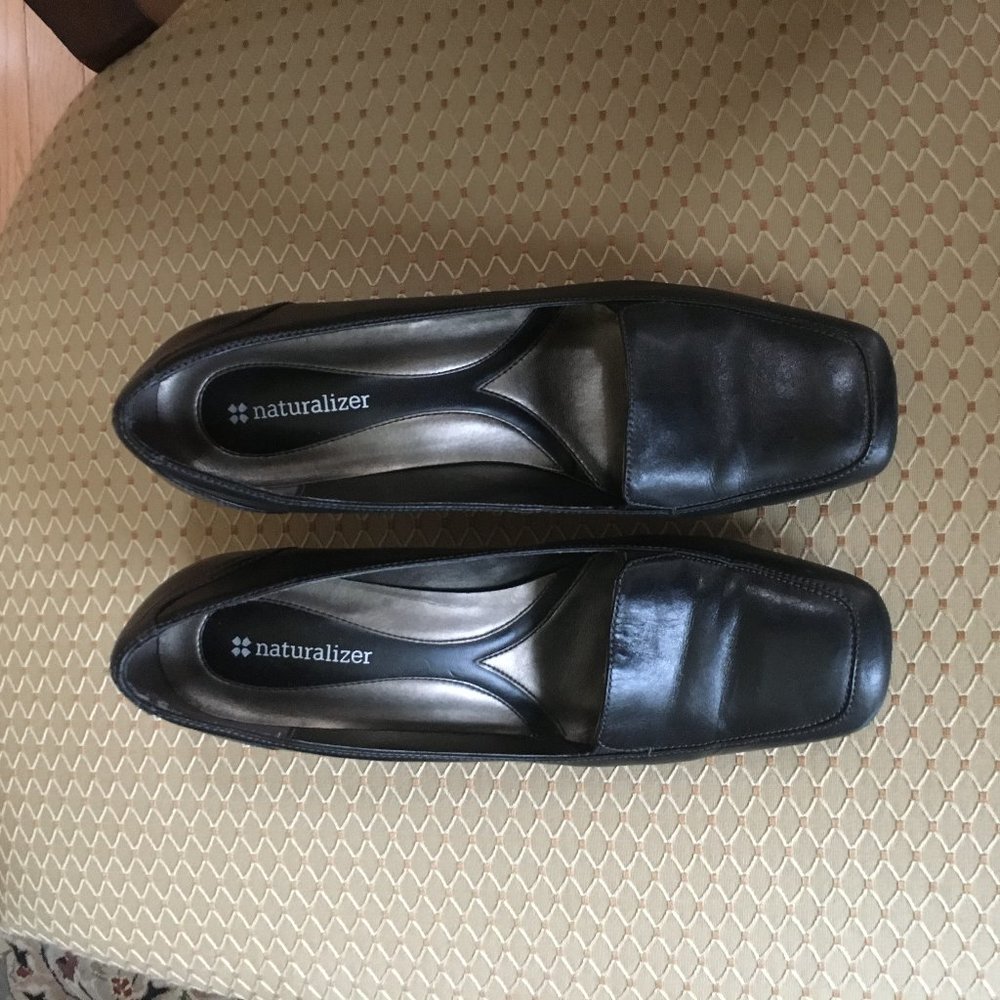 Naturalizer working leather shoes size 8 1/2 w